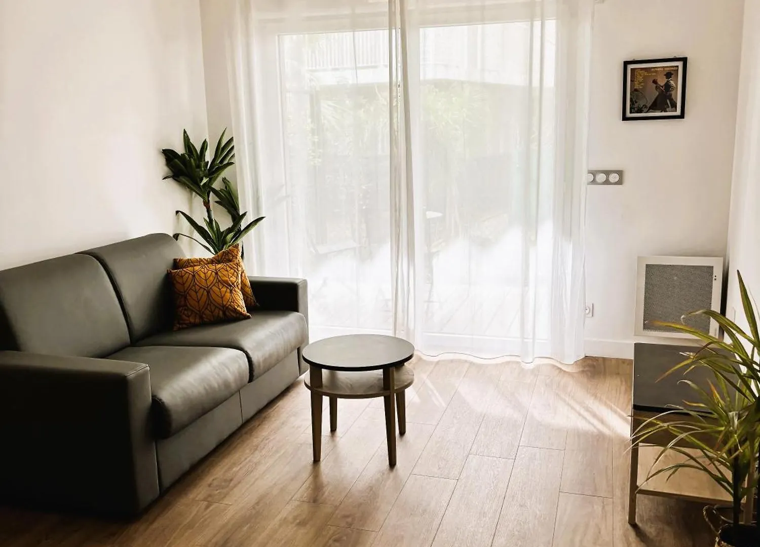 Residence De Cannes La Bocca Apartment